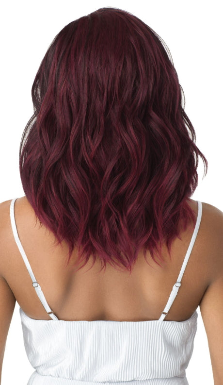 Outre Quick Weave Synthetic Half Wig Lucia